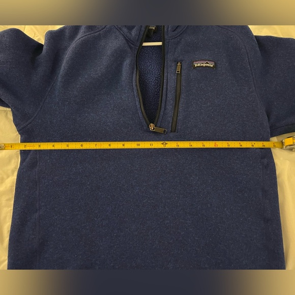 Patagonia better sweater 1/4 zip in blue - Picture 3 of 3